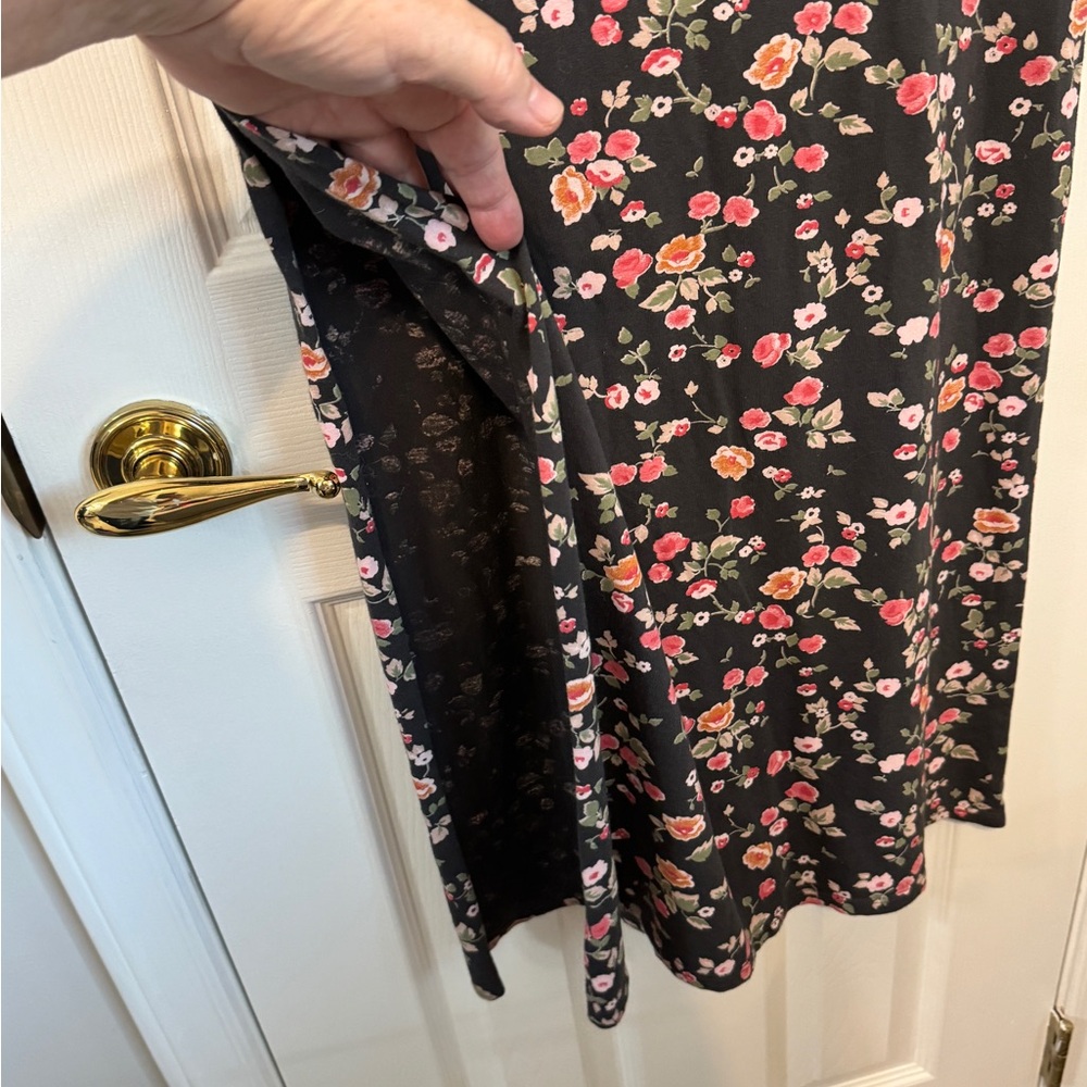 Billabong Black Floral Skirt - Picture 4 of 4